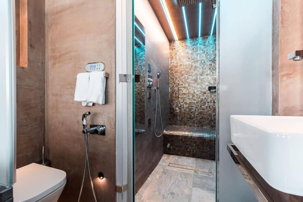 The Minipenthouse Terrace & Spa ปาโซ ดิ อาร์โคส ภายนอก รูปภาพ